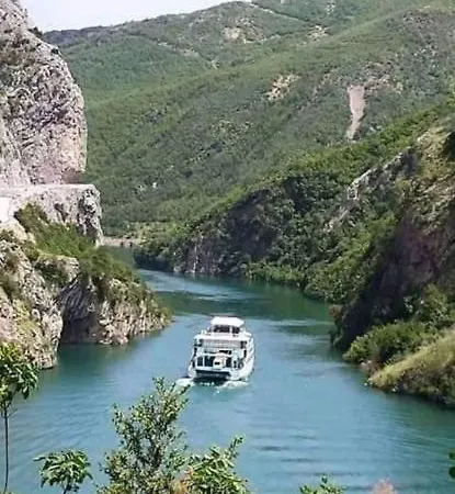 Komani View فندق